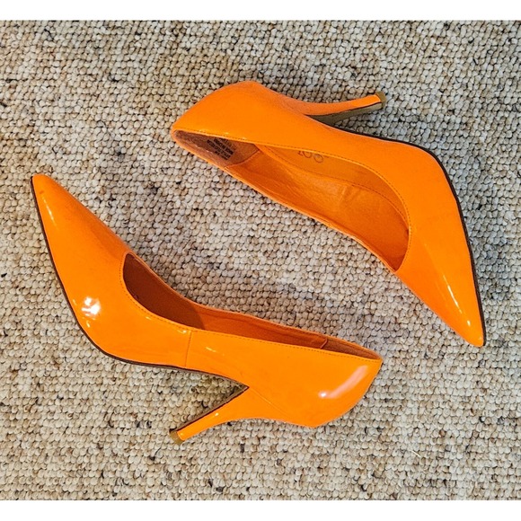 Lips Too Orange Pointed‎ Toe Pumps High Heel Party Dress Shoes Size 9 - Picture 1 of 16